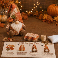 Lutin d'automne avec citrouille