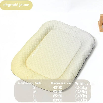 Tapis Rafraîchissant 3D pour Chiens & Chats – Lit d'Été Respirant avec Billes de Gel